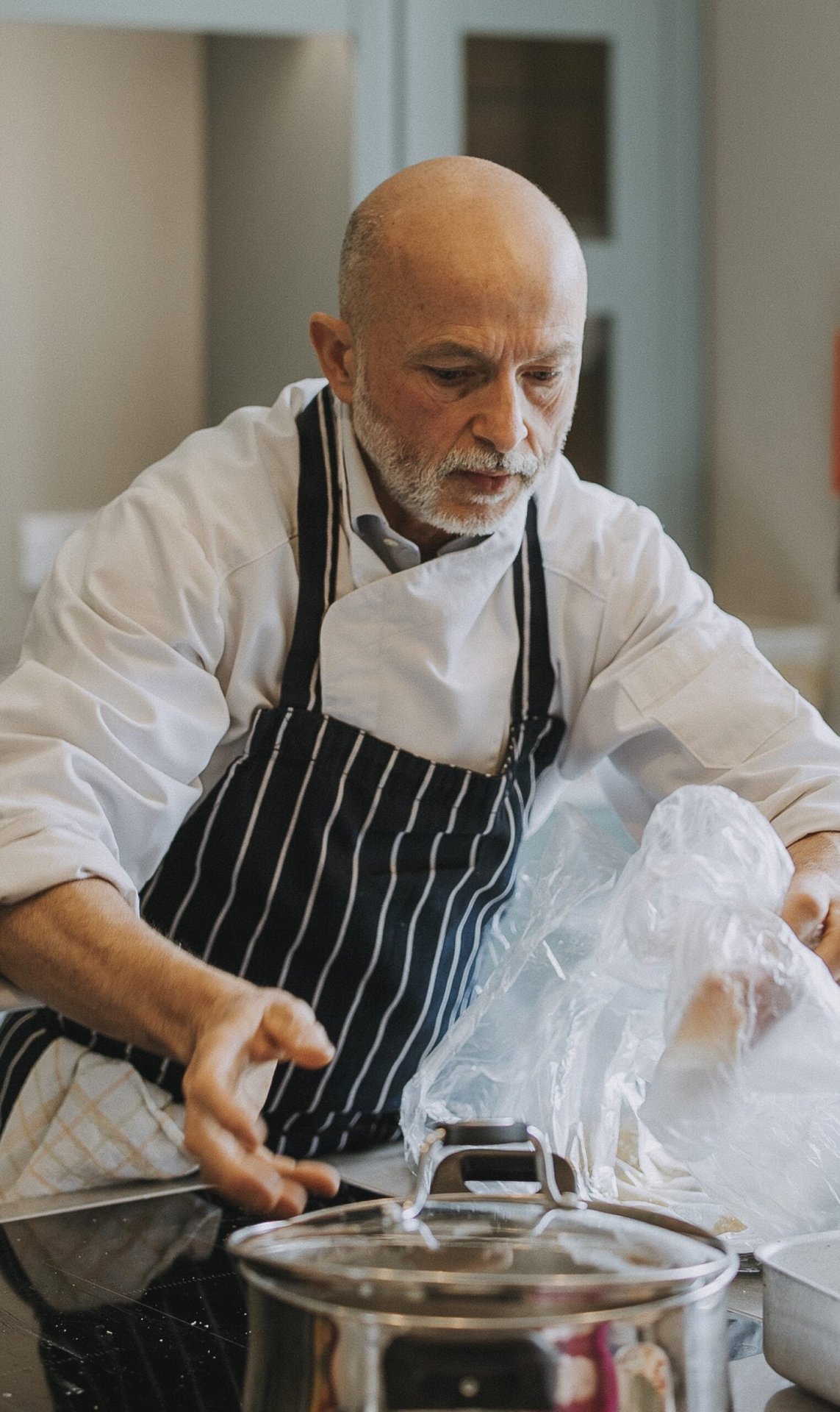 Hire Freelance Private Chef Giuseppe Manzoli